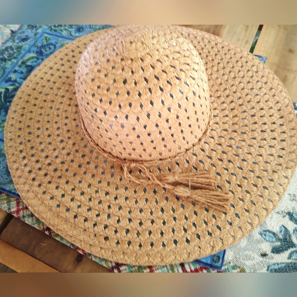 Sun hat
